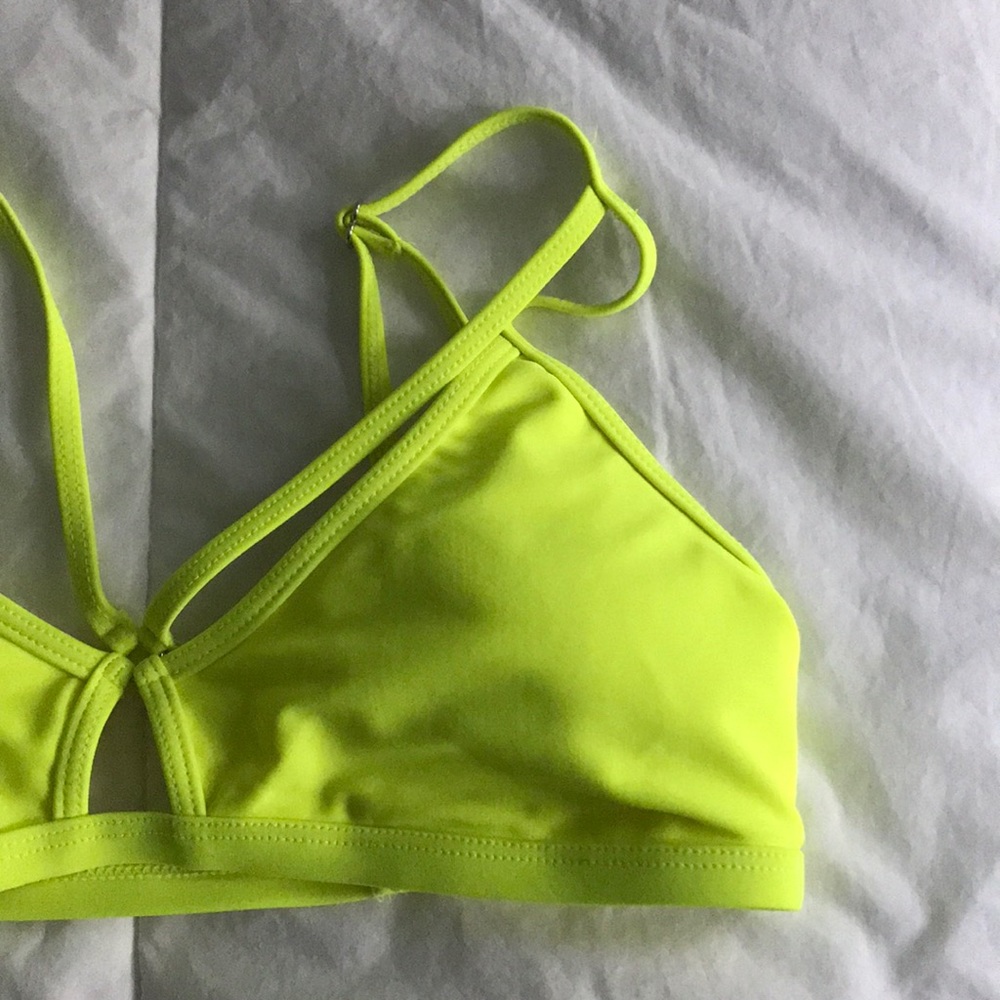 Bathing suit - Picture 2 of 4